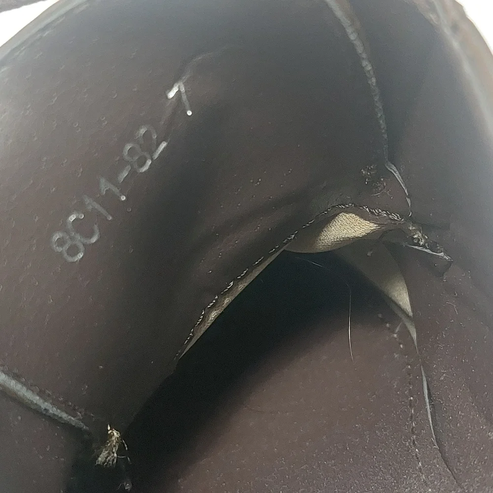 JOHNSTON & MURPHY Runnell Chukka Camel Brown Sheep Skin Shoes Size 8.5M